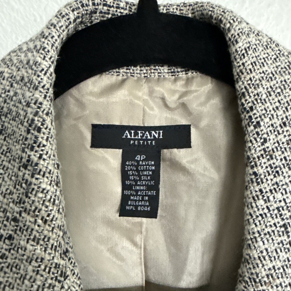 Alfani Black & White Tweed Wool‎ Blend Structured Blazer Jacket size 10P - Picture 2 of 8